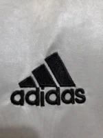Real Madrid 2004-05 Home Retro Jersey - Image 3