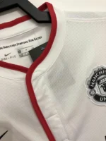 Manchester United 2013-14 Away Retro Jersey - Image 3