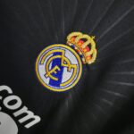 Real Madrid 2010-11 Away Retro Long Sleeve Jersey - Image 3