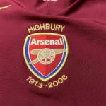 Arsenal 2005-06 Home Kids Kit - Image 4