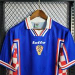 Croatia 1998-99 Away Retro Jersey - Image 4