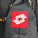 Juventus 2001-02 Away Retro Jersey - Image 4