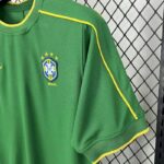 Brazil 1998-99 Green Goalkeeper Retro Jersey - Image 4