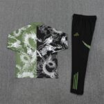 Real Madrid 2025-26 Black Green Half Zip Long Sleeve Training Kit - Image 4