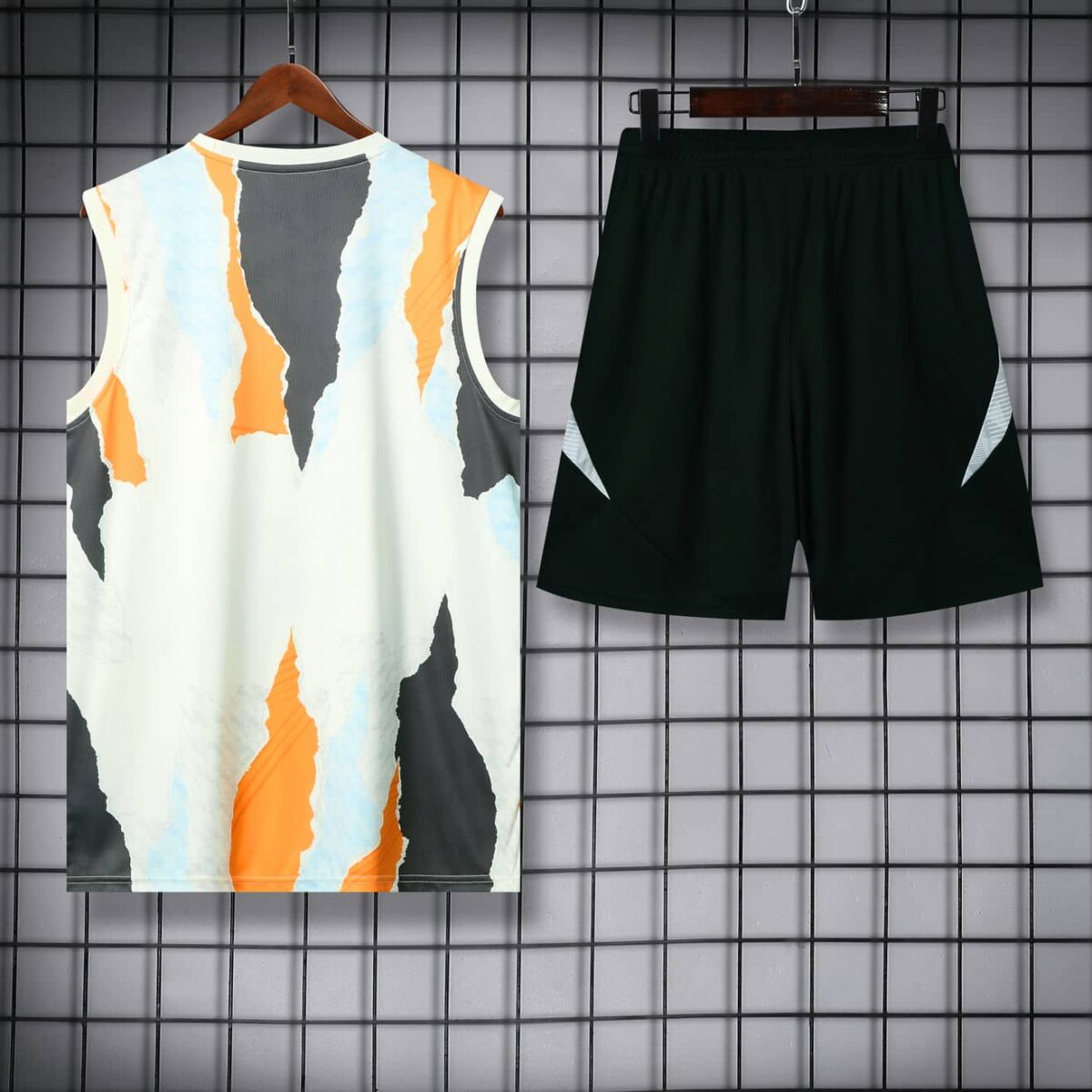Real Madrid 2025-26 Orange Torn Vest Training Kit - Image 4