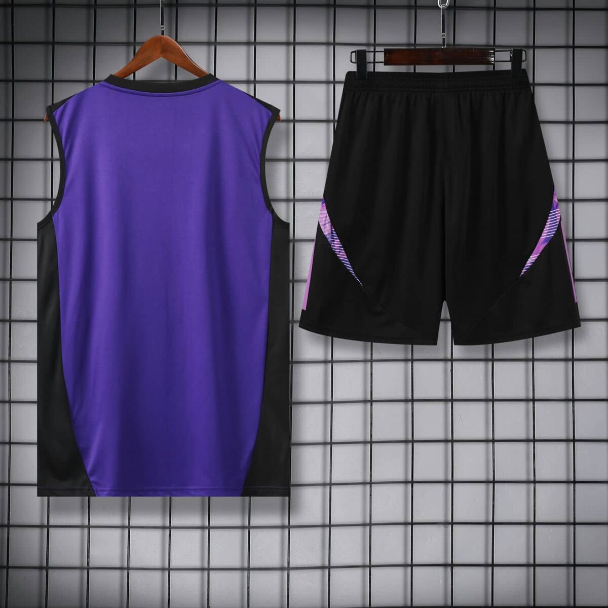 Germany 2025-26 Purple and Black Vest Training Kit - Image 4