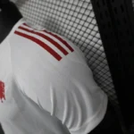 Manchester United 2025-26 White Red Crest Co-Branded Jersey Player Version - Image 4
