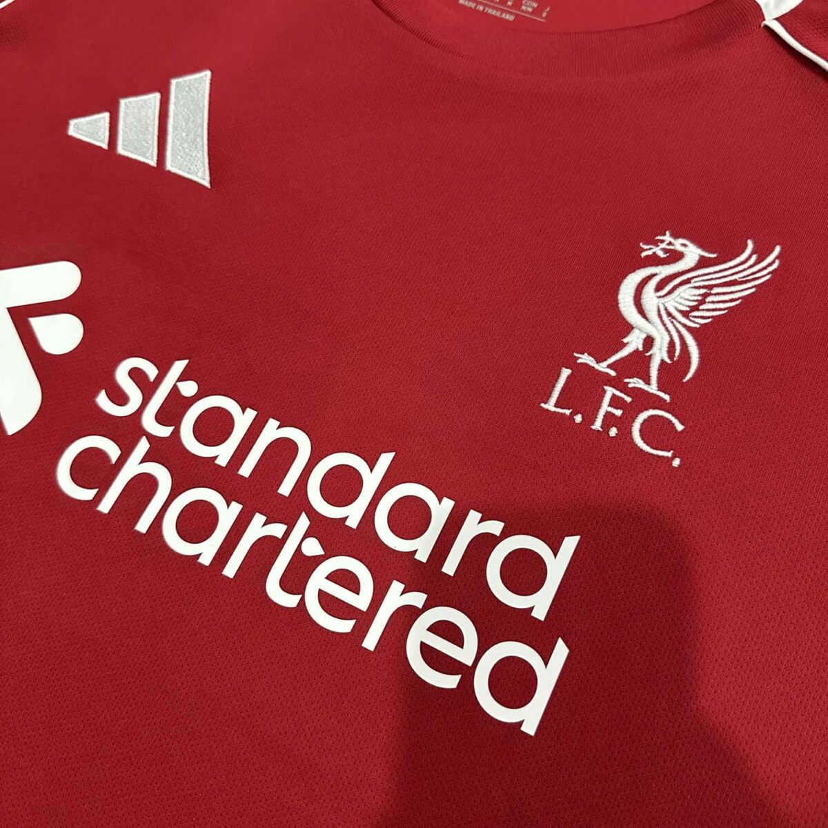 Liverpool 2025-26 Home Jersey Fan Version - Image 4
