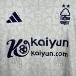 Nottingham Forest 2025-26 Away Jersey Fan Version - Image 4