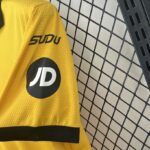 Wolverhampton Wanderers 2025-26 Home Jersey Fan Version - Image 4