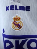 Real Madrid 1987-88 Home Retro Jersey - Image 4