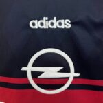 Bayern Munich 1997-99 Home Kids Kit - Image 4