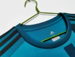 Real Madrid 2017-18 Second Away Retro Jersey - Image 4