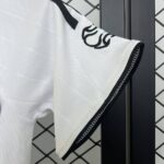 Real Madrid 2006-07 Home Kids Kit - Image 4