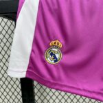 Real Madrid 2025-26 Purple Goalkeeper Kids Kit - Image 4