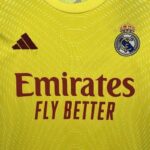 Real Madrid 2025-26 Yellow Goalkeeper Kids Kit - Image 4