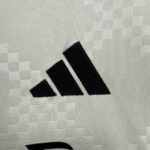 Benfica 2025-26 Away Kids Kit - Image 10