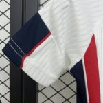 England 1998-99 Home Kids Kit - Image 4
