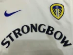 Leeds United 2000-01 Home Retro Jersey - Image 4