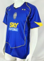 Juventus 2004-05 Away Retro Jersey - Image 4