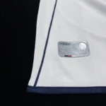 England 2002-03 Home Retro Long Sleeve Jersey - Image 4