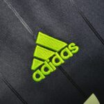 Real Madrid 2012-13 Away Retro Jersey - Image 4