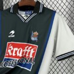 Real Sociedad 2000-02 Away Retro Jersey - Image 5