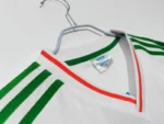 Ireland 1990-92 Away Retro Jersey - Image 4