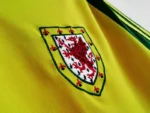 Wales 1982-83 Away Retro Jersey - Image 4