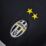 Juventus 2012-13 Home Retro Jersey - Image 5