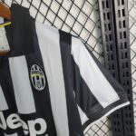 Juventus 2014-15 Home Retro Jersey - Image 5