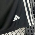 Manchester United 2025-26 Home Shorts - Image 5