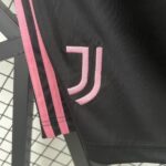 Juventus 2025-26 Home Shorts - Image 5