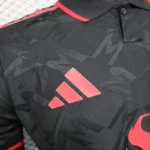 Manchester United 2025-26 Black Red Crest Co-Branded Jersey Player Version - Image 5