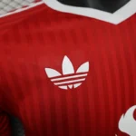 Manchester United 2025-26 Red Pinstripes Crest Co-Branded Jersey Player Version - Image 5
