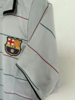 Barcelona 2003-04 Away Retro Jersey - Image 5