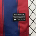 Barcelona 2009-10 Home Kids Kit - Image 7