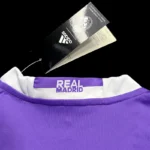 Real Madrid 2016-17 Away Retro Jersey - Image 5