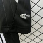 Real Madrid 2006-07 Away Kids Kit - Image 5