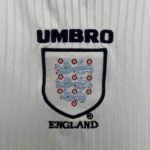 England 1998-99 Home Kids Kit - Image 5