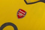 Arsenal 2005-06 Away Retro Jersey - Image 3