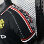 Manchester United 1998-99 Away Retro Jersey Player Version - Image 5