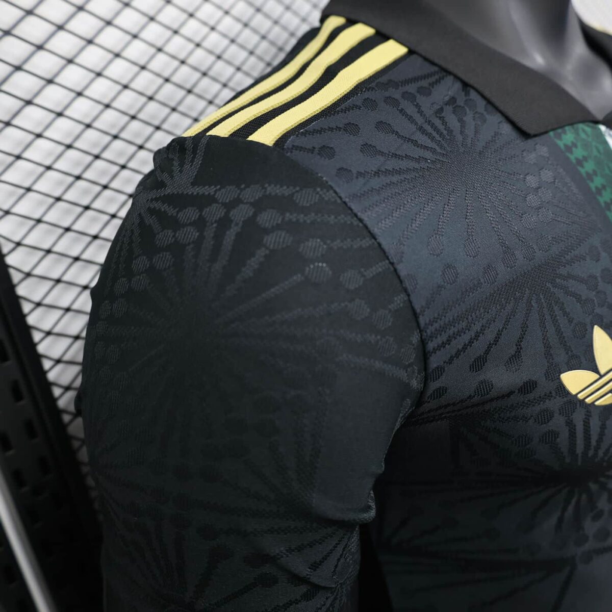 Mexico 2025-26 Black Tricolor Stripe Special Edition Jersey Player Version - Image 5