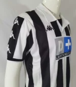 Juventus 1999-00 Home Retro Jersey - Image 5