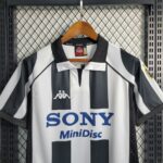 Juventus 1997-98 Home Retro Jersey - Image 6