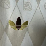 Bayern Munich 2025-26 White Gold Diamond 125th Anniversary Jersey - Image 7