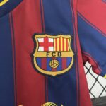 Barcelona 2009-10 Home Kids Kit - Image 8