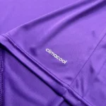 Real Madrid 2016-17 Away Retro Jersey - Image 6