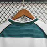 Sporting Lisbon 2001-03 Home Retro Jersey - Image 6