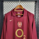 Arsenal 2005-06 Home Retro Long Sleeve Jersey - Image 6